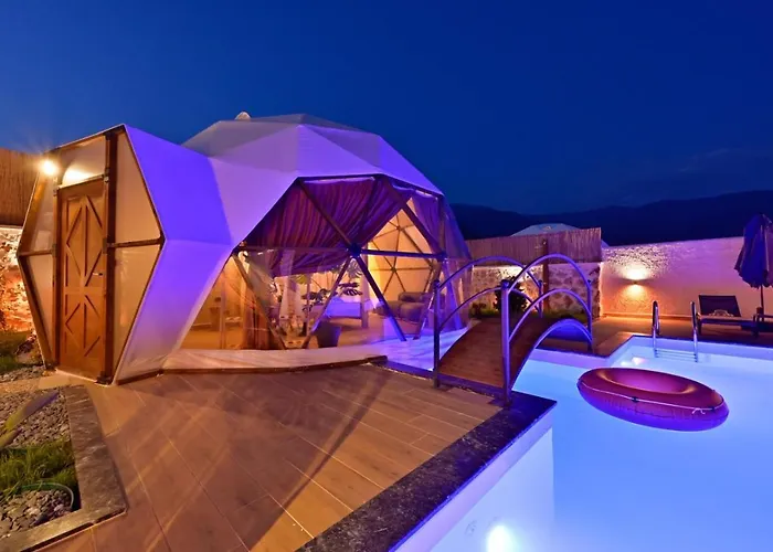 فندق مبيت وإفطار Kalkan Dome & Deluxe *