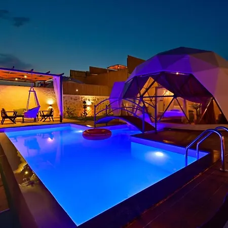 Kalkan Dome & Deluxe