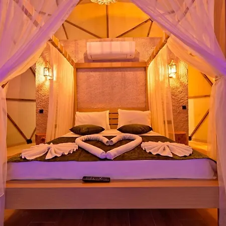 Kalkan Dome & Deluxe